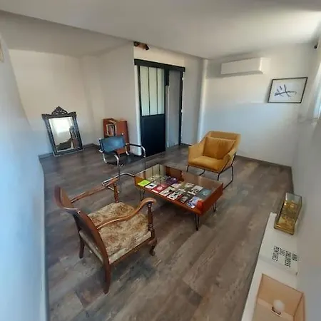 Maison Eco Nimoise * Nîmes